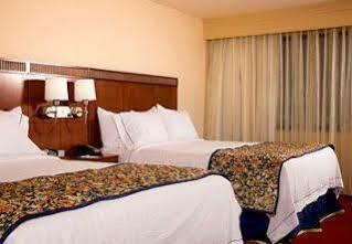 Courtyard By Marriott Hotel 3*